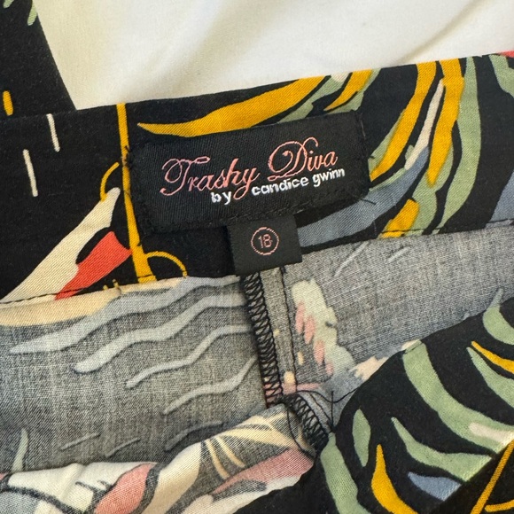 TRASHY DIVA PIRATES TREASURE BELLE PANTS - Picture 8 of 9